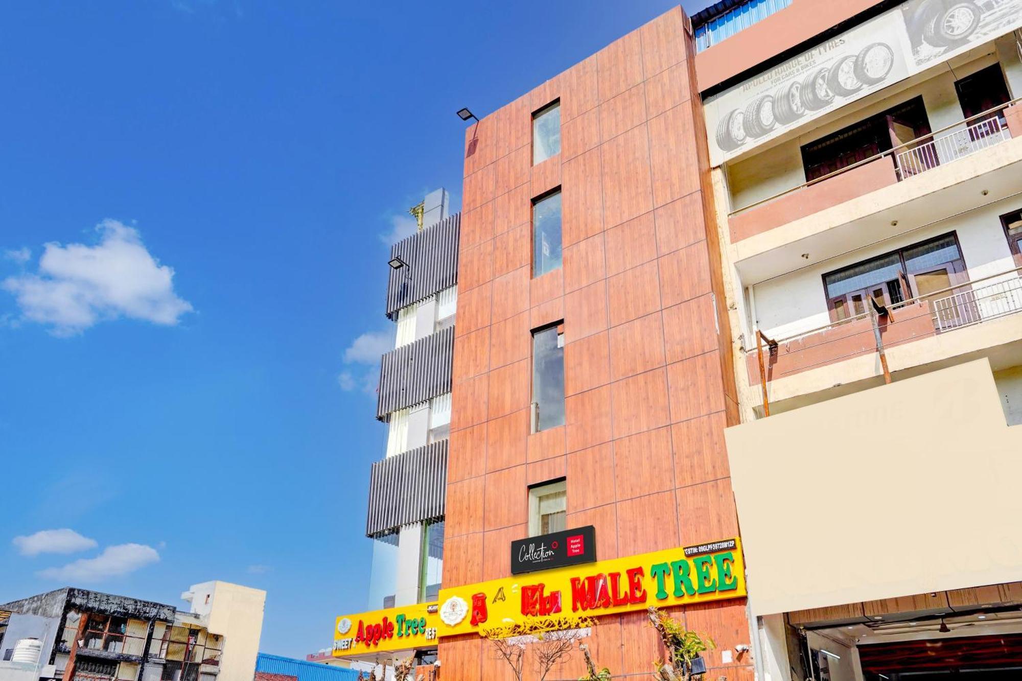 Collection O Apple Tree Hotel Noida Buitenkant foto